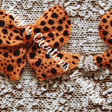 Load image into Gallery viewer, Lace & Bows