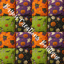 Load image into Gallery viewer, Spooky Quilt 1
